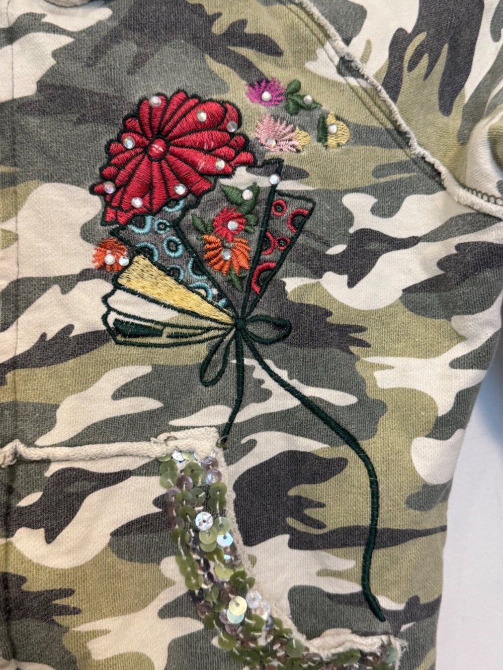 Miss Me Camo Hoodie With Embroidered Floral Design & Sequins Small - Picture 5 of 8